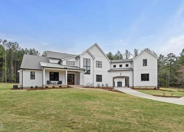 Property at 482 Emily Ln, Chapel Hill, NC 27516, 4 beds, 3.5 baths