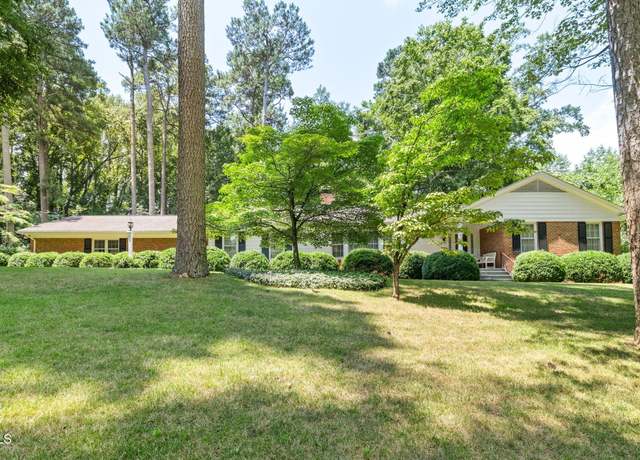 Property at 225 Bellwood Dr, Henderson, NC 27536, 3 beds, 2.5 baths
