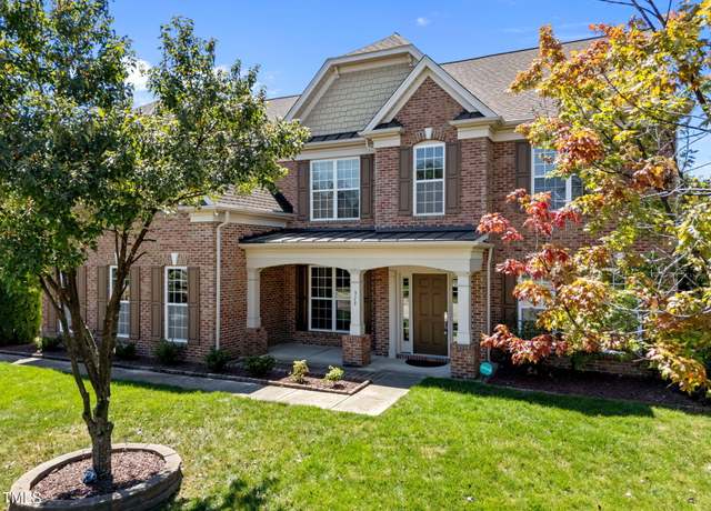 Property at 313 Alliance Cir, Cary, NC 27519, 5 beds, 4 baths