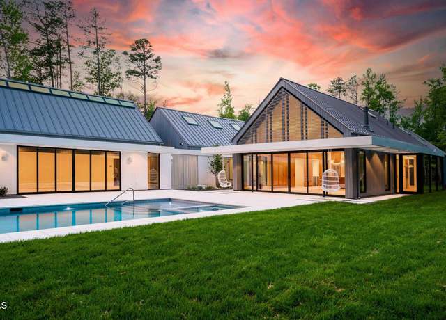 Property at 295 Lystra Preserve Dr, Chapel Hill, NC 27517, 4 beds, 3.5 baths