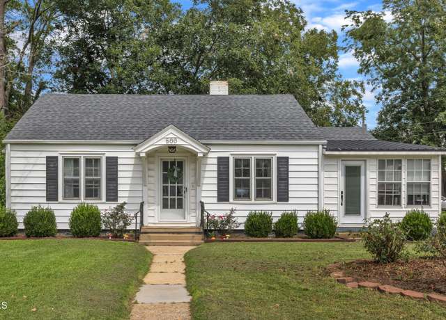 Property at 500 N Main St, Four Oaks, NC 27524, 3 beds, 2 baths