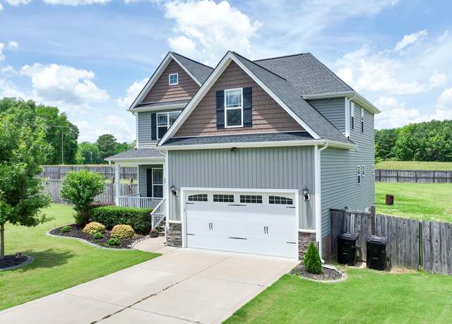 Property at 33 Northlodge Ct, Wendell, NC 27591, 3 beds, 2.5 baths