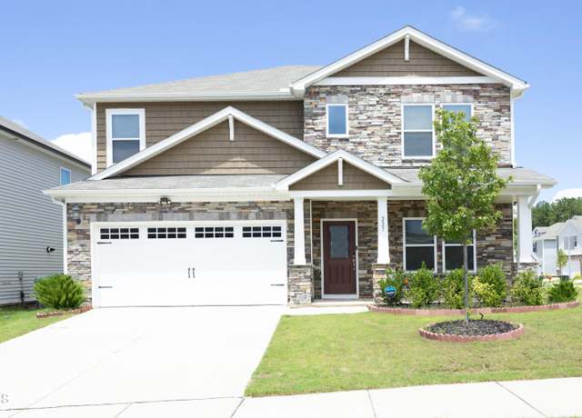 Property at 227 Acorn Grove Rd, Garner, NC 27529, 4 beds, 2.5 baths