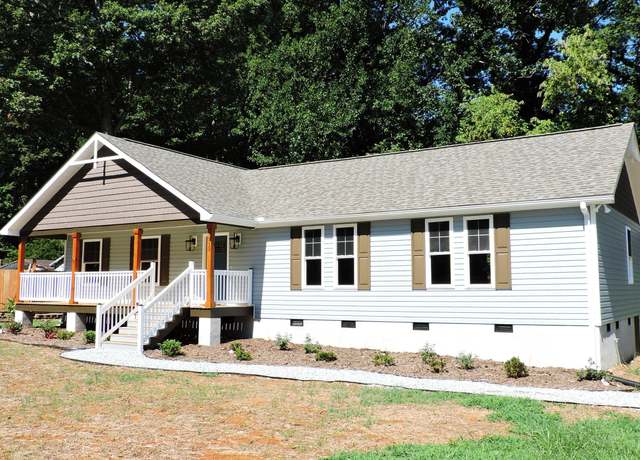 Property at 513 N Carr St, Mebane, NC 27302, 3 beds, 2 baths