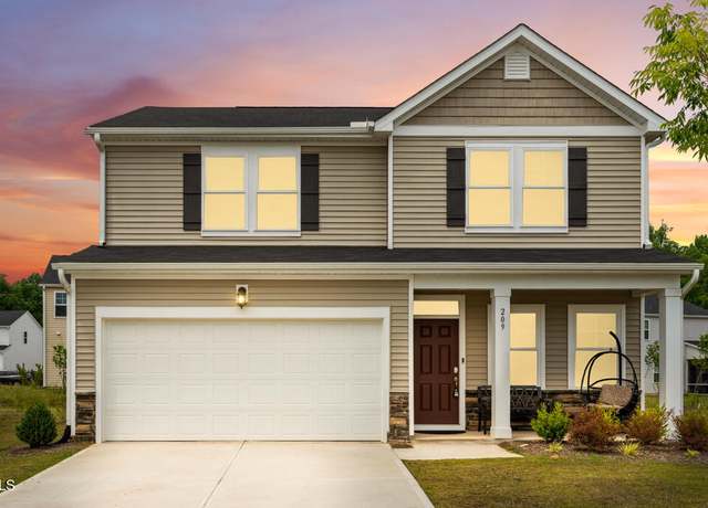 Property at 209 White Farm Dr, Wendell, NC 27591, 4 beds, 2.5 baths