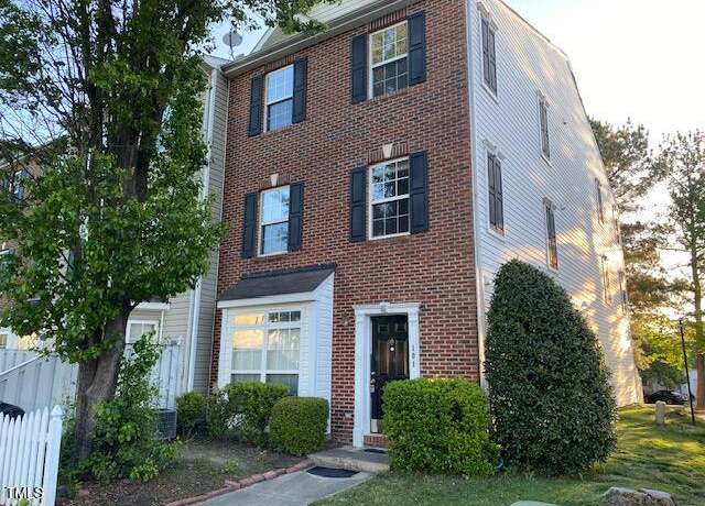 Property at 8650 Neuse Landing Ln #101, Raleigh, NC 27616, 3 beds, 2.5 baths
