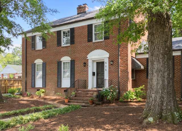 Property at 925 S Chestnut St, Henderson, NC 27536, 3 beds, 2.5 baths