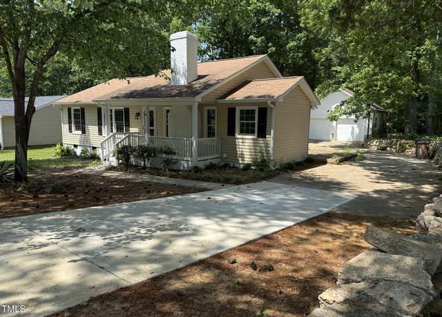 Property at 1902 Talloway Dr, Cary, NC 27511, 3 beds, 2.5 baths
