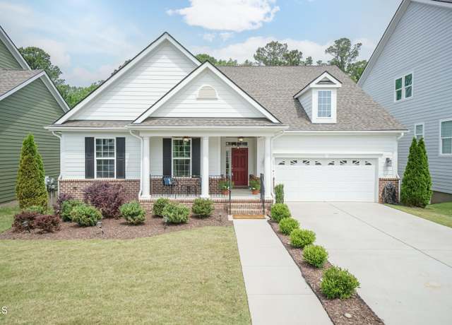 Property at 273 Scarlet Tanager Cir, Holly Springs, NC 27540, 4 beds, 3 baths