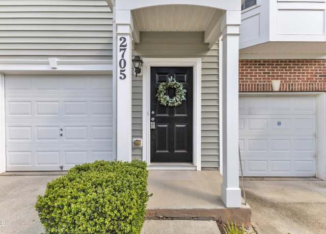 Property at 2705 Wyntercrest Ln, Durham, NC 27713, 2 beds, 2.5 baths