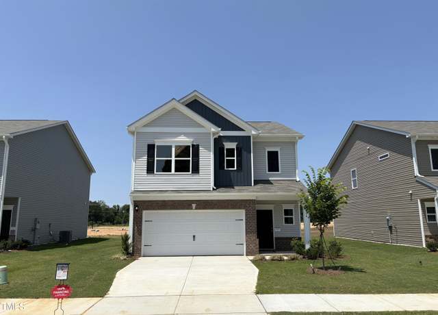Property at 184 Bruce Dr, Dunn, NC 28334, 4 beds, 2.5 baths