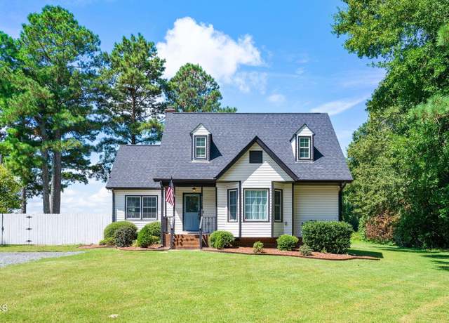 Property at 2933 Tram Rd, Fuquay Varina, NC 27526, 3 beds, 2 baths