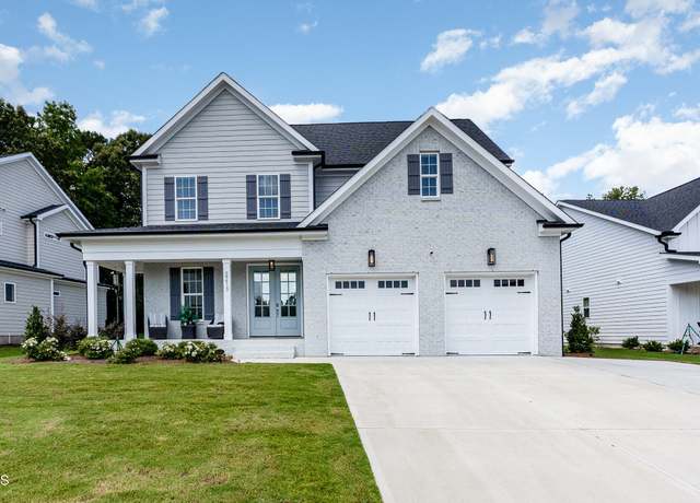 Property at 2213 Terri Creek Dr, Fuquay Varina, NC 27526, 5 beds, 4.5 baths
