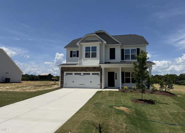 Property at 162 Tuskeegee Dr, Smithfield, NC 27577, 4 beds, 2.5 baths