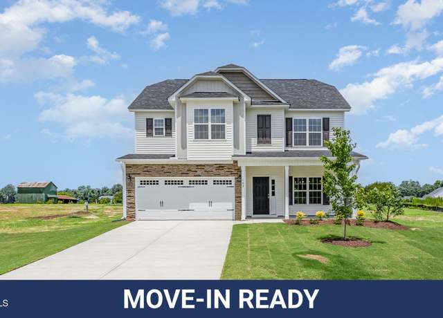 Property at 162 Tuskeegee Dr, Smithfield, NC 27577, 4 beds, 2.5 baths