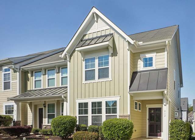 Property at 912 Ambergate Sta, Apex, NC 27502, 3 beds, 2.5 baths