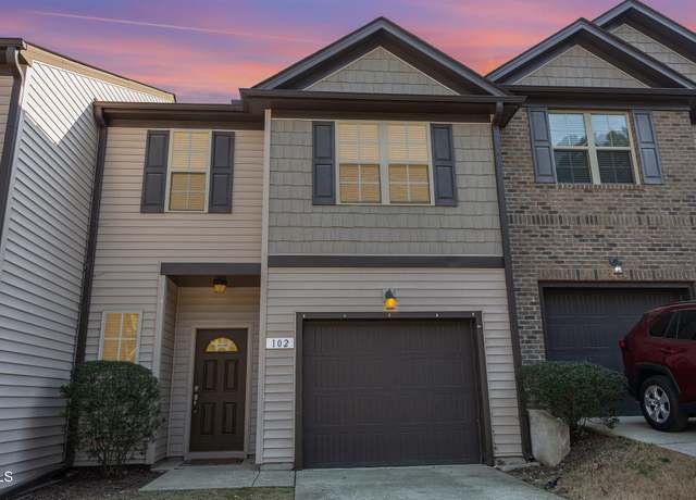 Property at 102 Bella Pl, Holly Springs, NC 27540, 3 beds, 2.5 baths