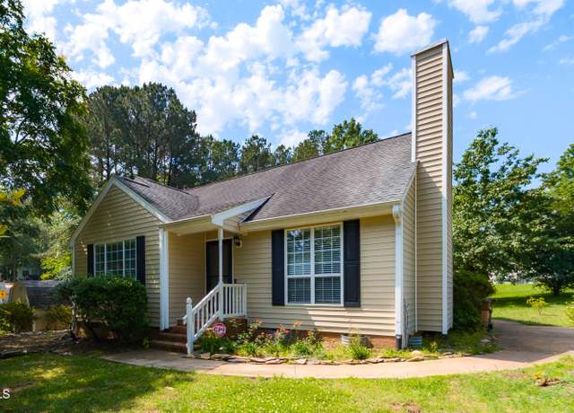 Property at 200 Steeple Rd, Holly Springs, NC 27540, 3 beds, 2 baths