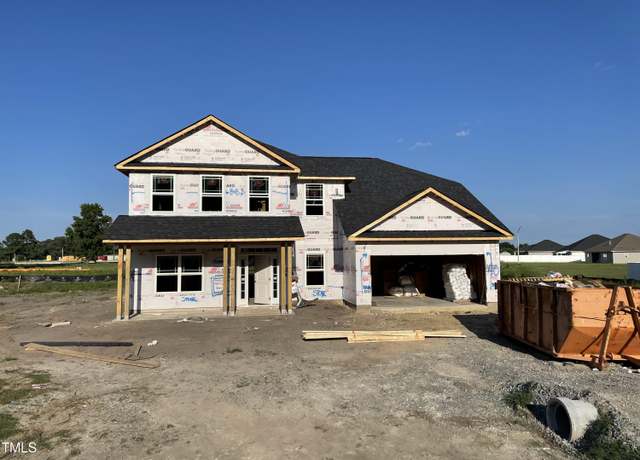 Property at 102 Oxford Ct, La Grange, NC 28551, 4 beds, 3.5 baths