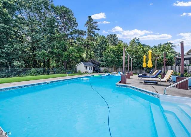 Property at 171 Winding Oak Way, Clayton, NC 27520, 5 beds, 3.5 baths