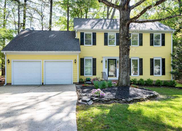 Property at 3900 Inkberry Ct, Apex, NC 27539, 4 beds, 2.5 baths