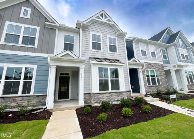 Property at 2403 Whitewing Ln, Wendell, NC 27591, 3 beds, 2.5 baths