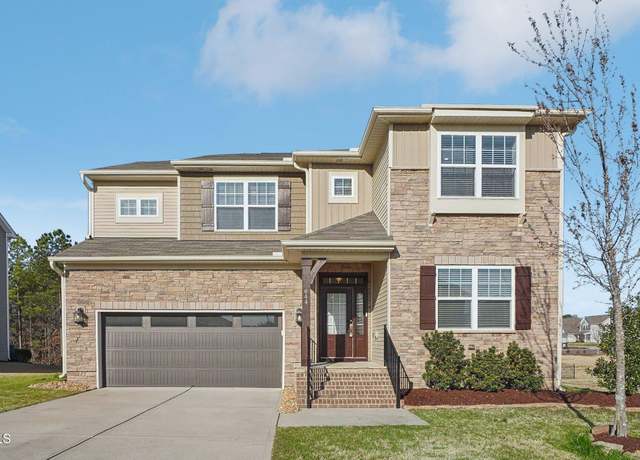 Property at 644 Hiddenbrook Dr, Durham, NC 27703, 4 beds, 2.5 baths