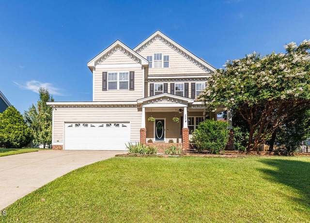 Property at 200 Kintyre Dr, Clayton, NC 27520, 4 beds, 2.5 baths
