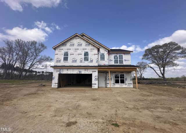 Property at 229 Palomo Pl, Raeford, NC 28376, 4 beds, 3 baths