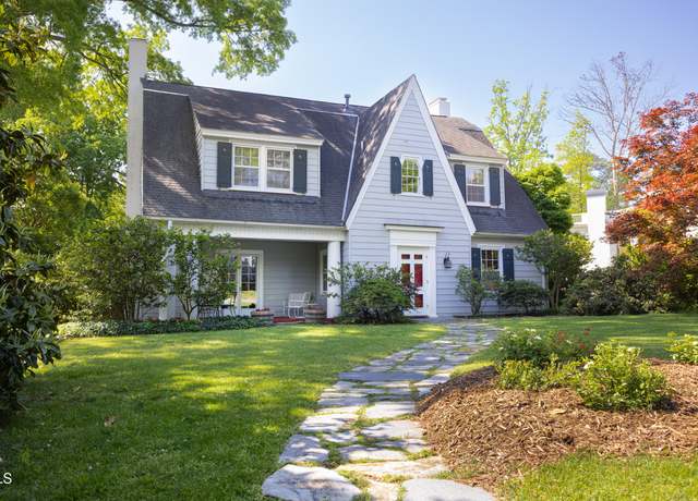 Property at 19 Oak Dr, Durham, NC 27707, 4 beds, 3.5 baths