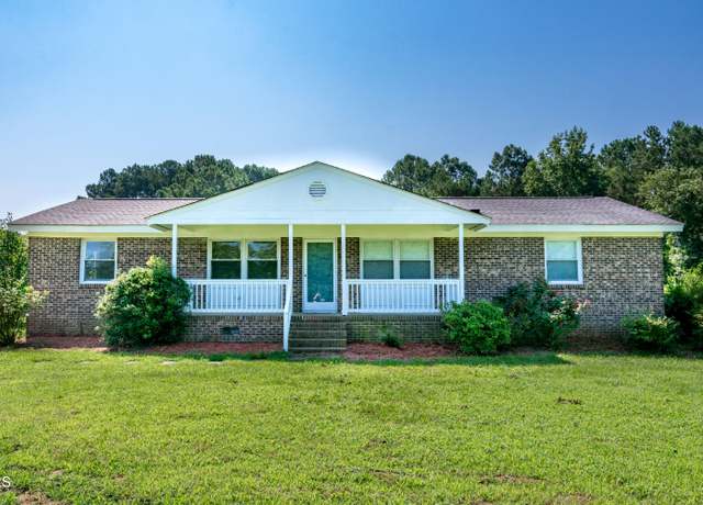 Property at 5840 Rocking Chair Dr, Youngsville, NC 27596, 3 beds, 1.5 baths