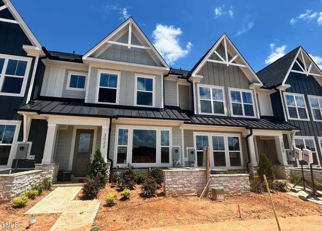 Property at 3022 White Rail Dr, Fuquay Varina, NC 27526, 4 beds, 3.5 baths