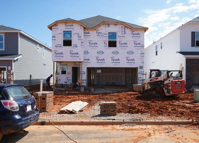 Property at 813 Ottawa Dr, Garner, NC 27529, 4 beds, 2.5 baths