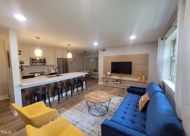 Property at 501 Jones Ferry Rd Unit 10, Carrboro, NC 27510, 2 beds, 1 bath