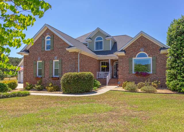 Property at 130 Skipwith Dr, Wendell, NC 27591, 4 beds, 2.5 baths