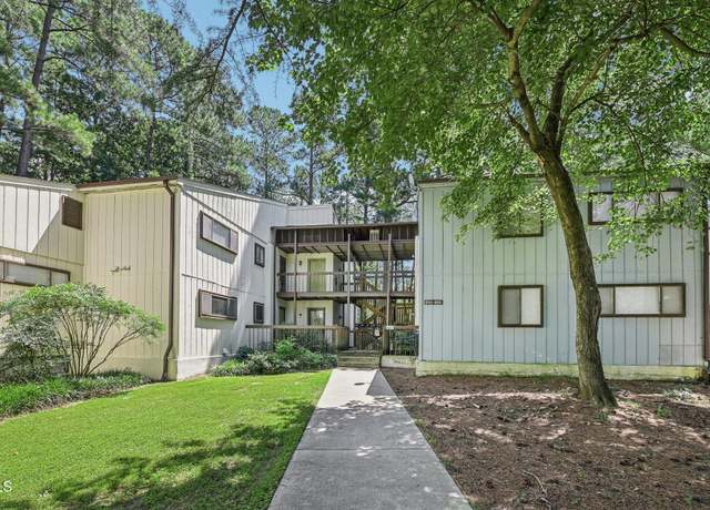 Property at 642 Pine Ridge Pl, Raleigh, NC 27609, 3 beds, 2 baths
