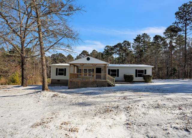 Property at 3969 Henley Rd, Sanford, NC 27330, 3 beds, 2 baths