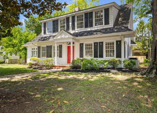 Property at 830 S Chestnut St, Henderson, NC 27536, 3 beds, 3 baths
