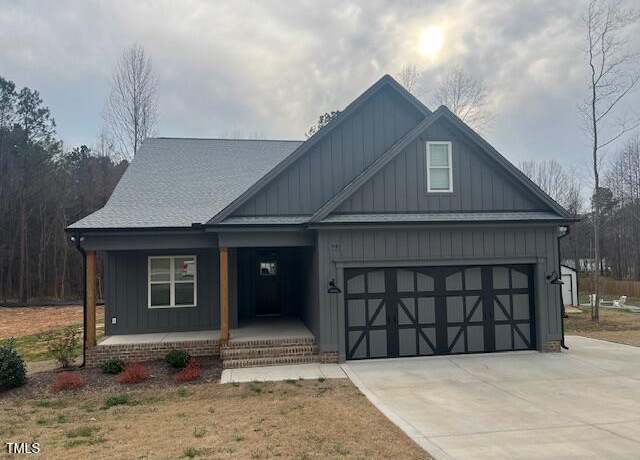 Property at 945 Lynch Rd, Selma, NC 27576, 3 beds, 3 baths