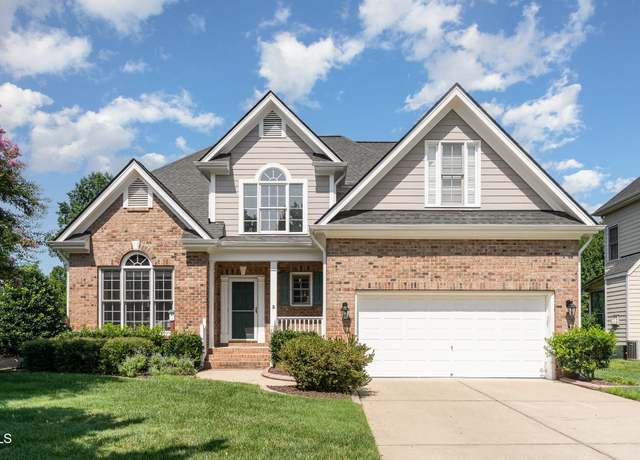 Property at 1128 Crystalwater Dr, Fuquay Varina, NC 27526, 3 beds, 2.5 baths