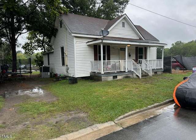 Property at 206 S Ethel St, Selma, NC 27576, 3 beds, 1 bath