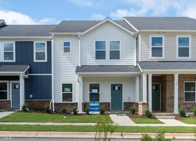 Property at 717 Chandler Stone Dr, Zebulon, NC 27597, 3 beds, 2.5 baths