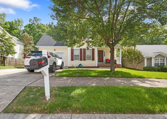 Property at 401 Holly Thorn Trce, Holly Springs, NC 27540, 3 beds, 2.5 baths