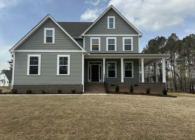 Property at 405 Rising Star Dr, Clayton, NC 27520, 4 beds, 3.5 baths