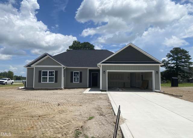 Property at 100 Nova Pl, Pikeville, NC 27863, 3 beds, 2 baths