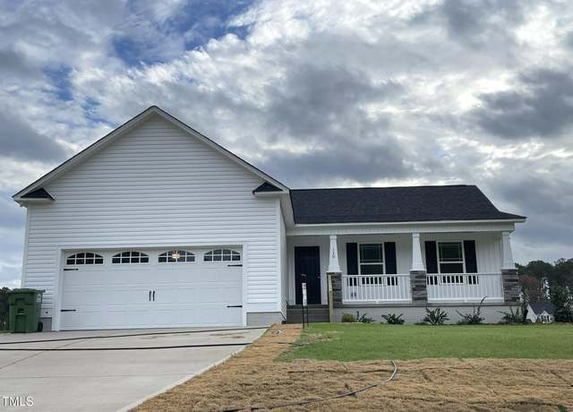 Property at 130 Tulipfield Way, Benson, NC 27504, 3 beds, 2 baths