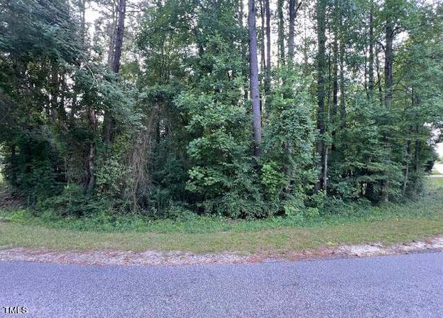Property at 150 Creek Dr, Louisburg, NC 27549
