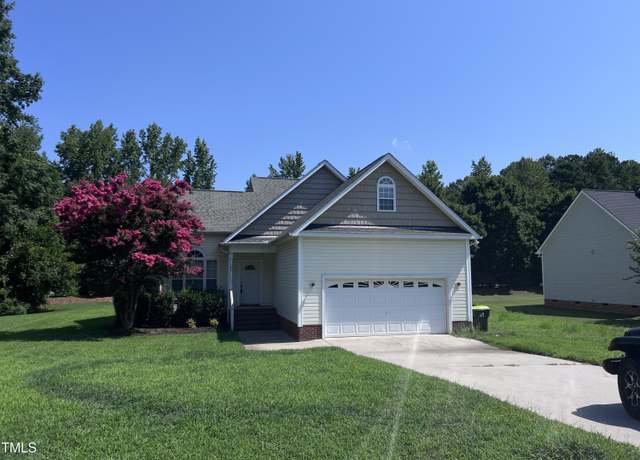Property at 106 Keeneland Dr, Oxford, NC 27565, 4 beds, 2.5 baths