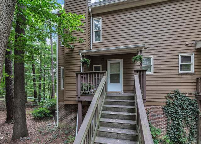 Property at 411 W Oak Ave, Wake Forest, NC 27587, 2 beds, 2.5 baths