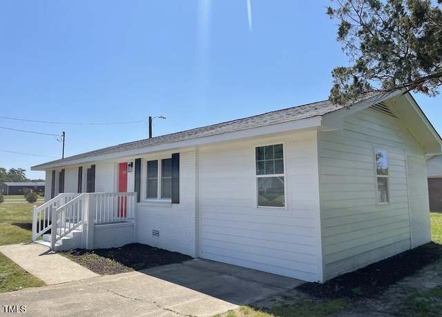 Property at 1676 Richardson Bass Rd, Kenly, NC 27542, 3 beds, 2 baths